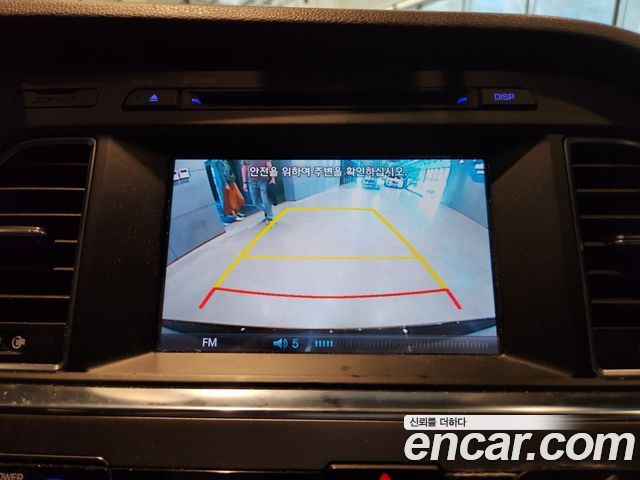 Hyundai Sonata 2015 — photo 15