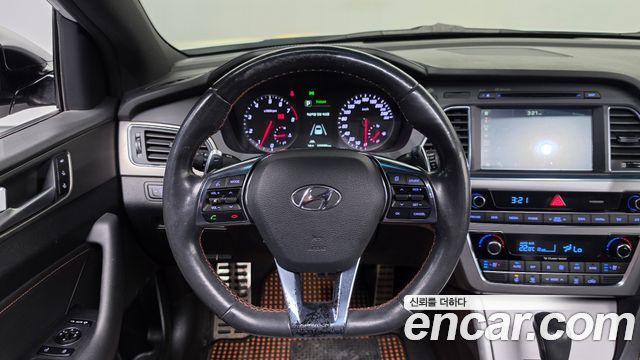 Hyundai Sonata 2015 — photo 19