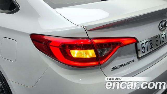Hyundai Sonata 2015 — photo 9