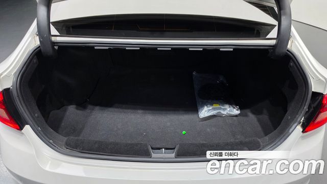 Hyundai Sonata 2015 — photo 29