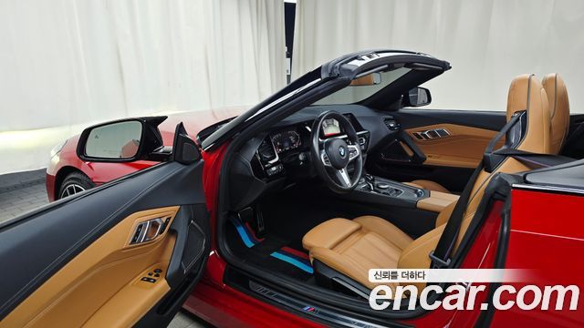 BMW Z4 2022 — photo 13