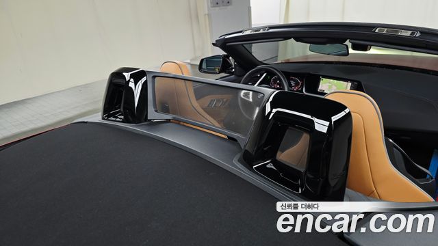 BMW Z4 2022 — photo 25