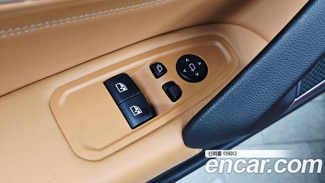 BMW Z4 2022 — photo 28
