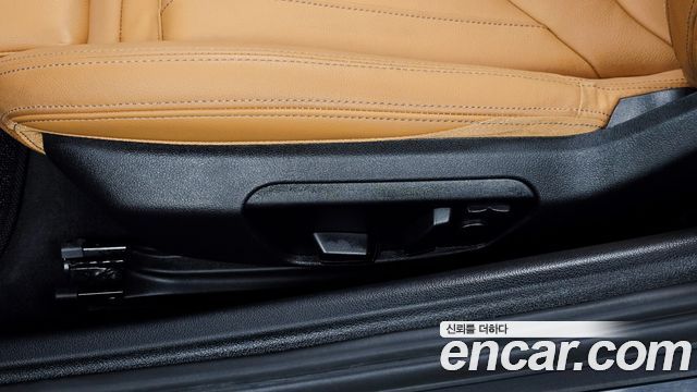 BMW Z4 2022 — photo 30