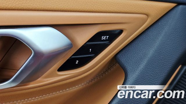 BMW Z4 2022 — photo 33