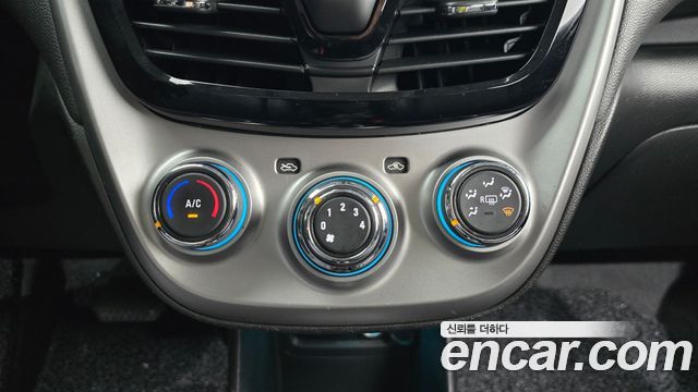 Chevrolet Korea Spark 2017 — photo 26