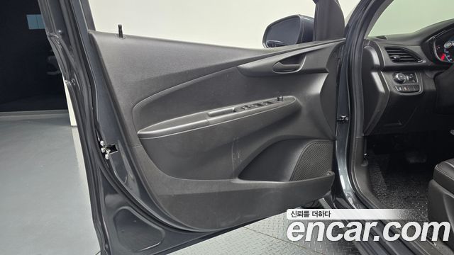 Chevrolet Korea Spark 2017 — photo 14