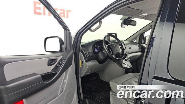 Hyundai Starex 2020 — photo 13