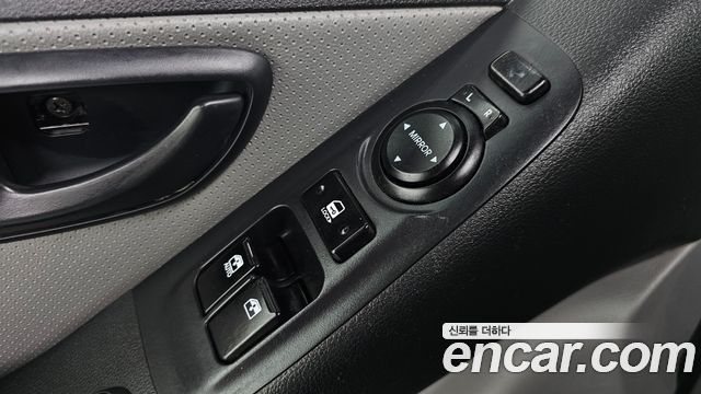 Hyundai Starex 2020 — photo 22