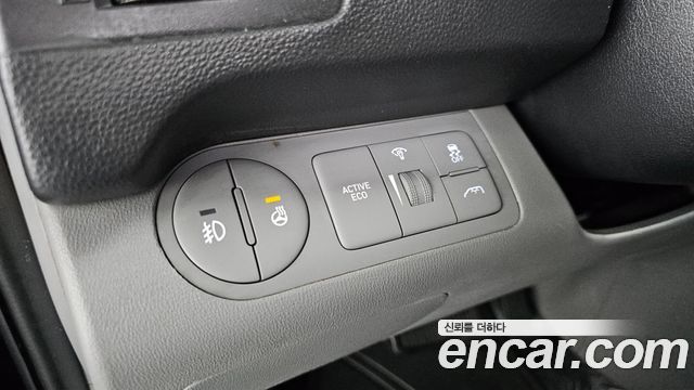 Hyundai Starex 2020 — photo 24