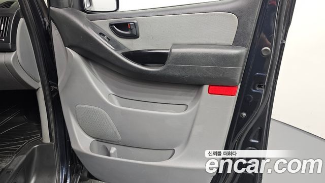 Hyundai Starex 2020 — photo 14