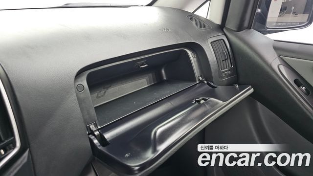 Hyundai Starex 2020 — photo 28