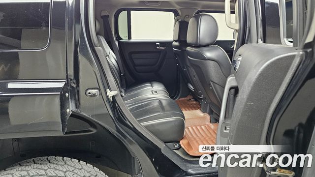 Hummer H3 2006 — photo 12
