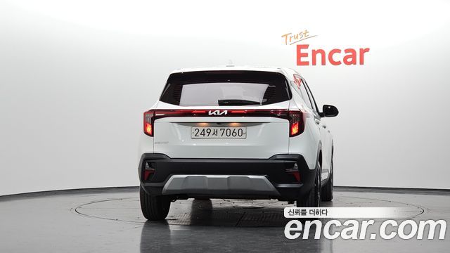 Kia Seltos 2023 — photo 4