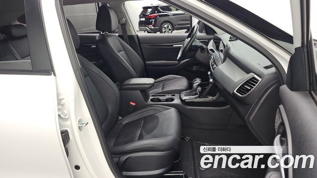 Kia Seltos 2023 — photo 10
