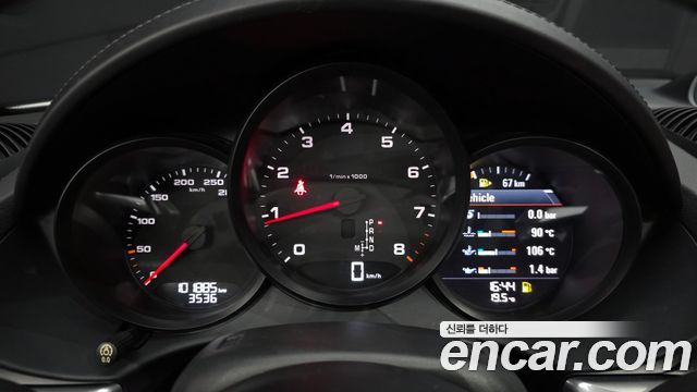 Porsche 718 2018 — photo 11