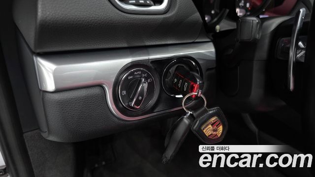 Porsche 718 2018 — photo 22