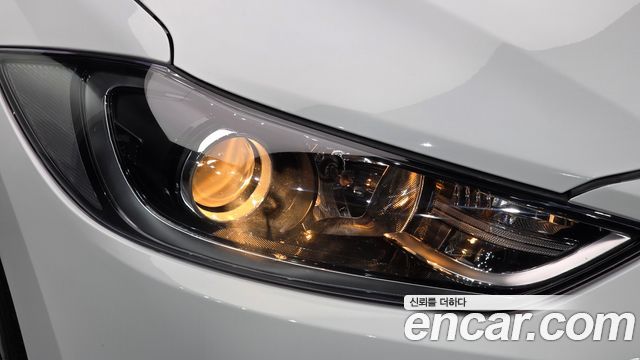 Hyundai AVANTE 2018 — photo 7