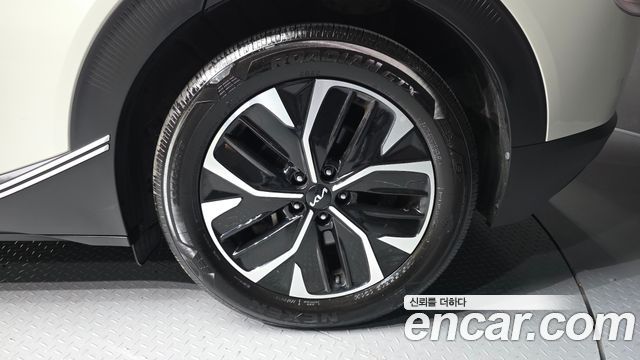 Kia EV6 2022 — photo 7