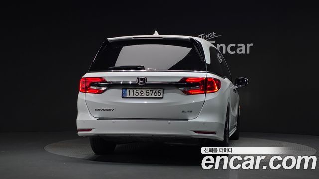 Honda Odyssey 2023 — photo 4