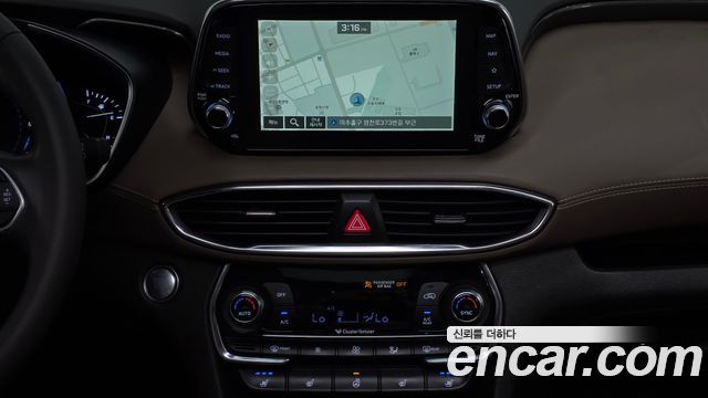 Hyundai Santafe 2020 — photo 14