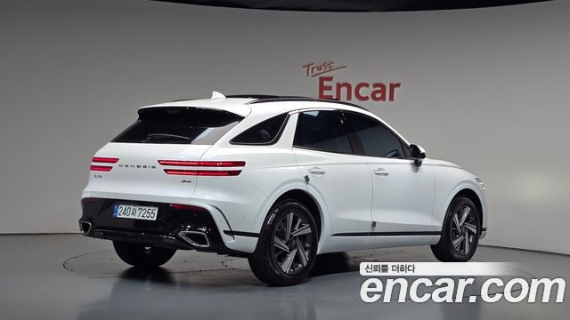 Genesis GV70 2025 — photo 2