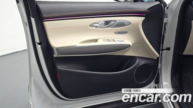 Genesis GV70 2025 — photo 14