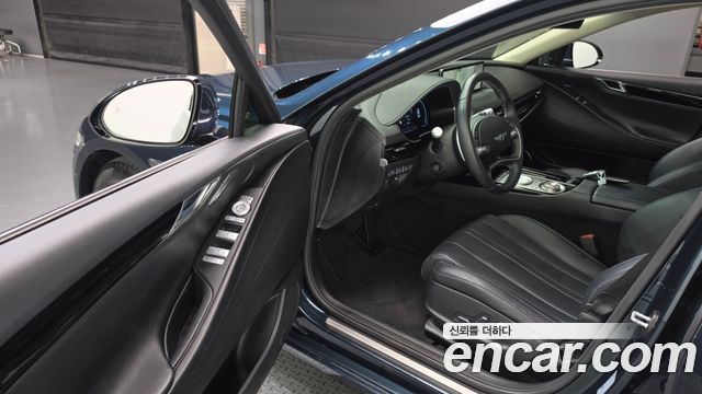 Genesis G80 2022 — photo 10