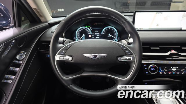Genesis G80 2022 — photo 13