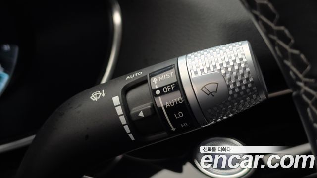Genesis G80 2022 — photo 16
