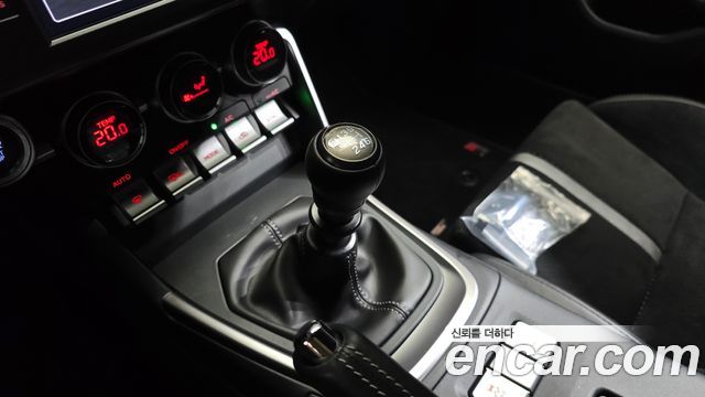 Toyota 86 2025 — photo 12