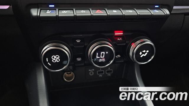Renault Korea XM3 2020 — photo 27