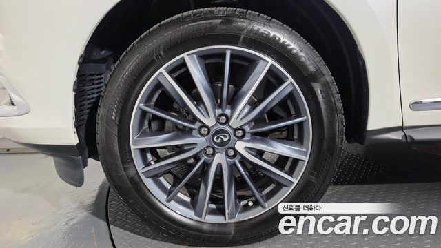 Infiniti QX60 2018 — photo 5
