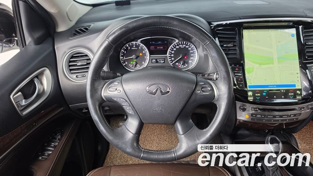 Infiniti QX60 2018 — photo 18