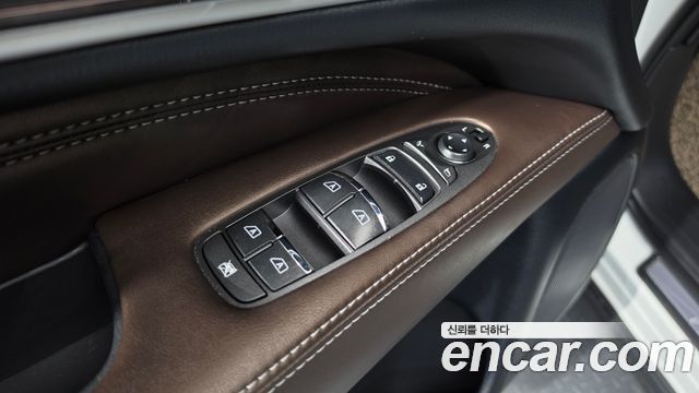 Infiniti QX60 2018 — photo 36