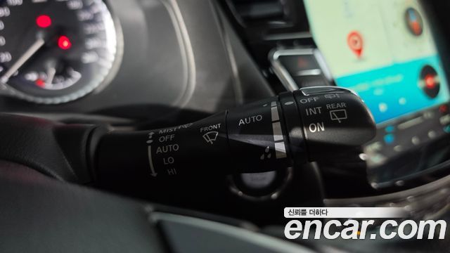 Infiniti QX60 2018 — photo 37