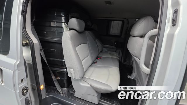 Hyundai Starex 2008 — photo 19