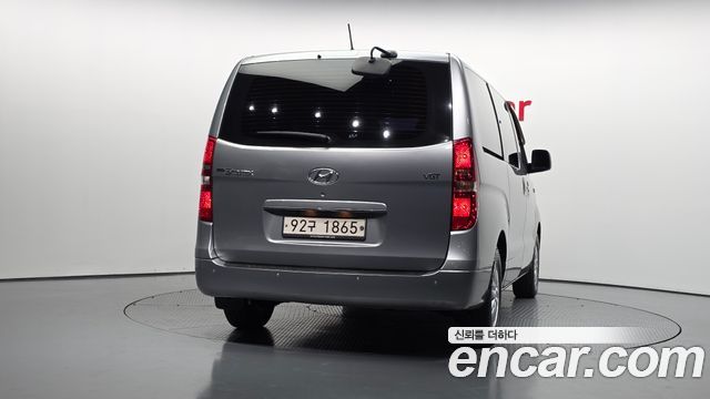 Hyundai Starex 2018 — photo 4
