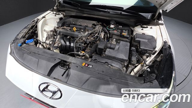 Hyundai AVANTE 2021 — photo 6