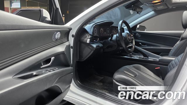 Hyundai AVANTE 2021 — photo 10