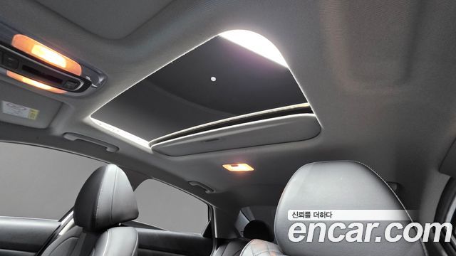 Hyundai AVANTE 2021 — photo 17