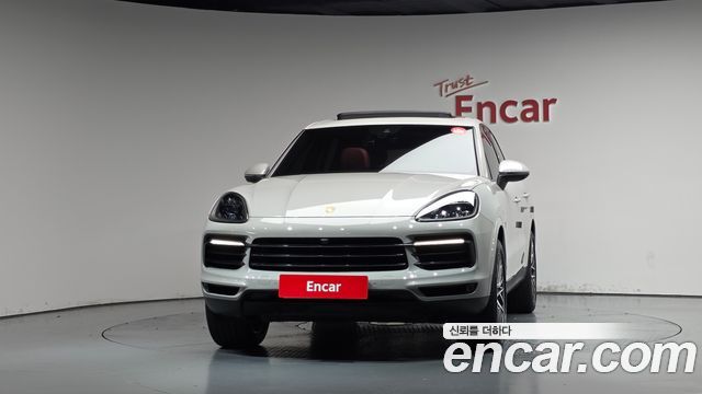 Porsche Cayenne 2021 — photo 3