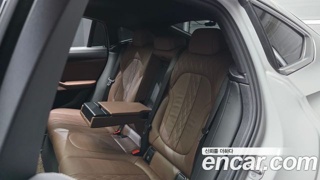 BMW X6 2022 — photo 18