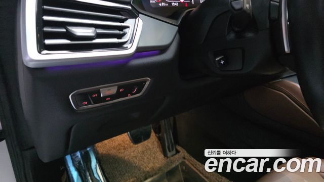 BMW X6 2022 — photo 26