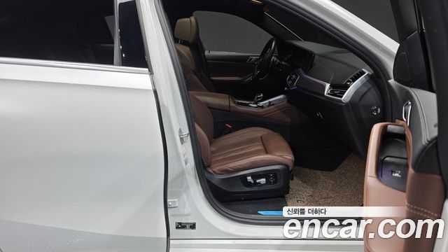 BMW X6 2022 — photo 16