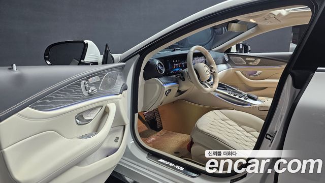 Mercedes-Benz AMG GT 2026 — photo 13