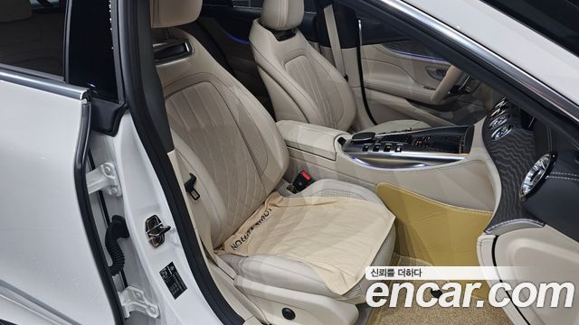 Mercedes-Benz AMG GT 2026 — photo 18