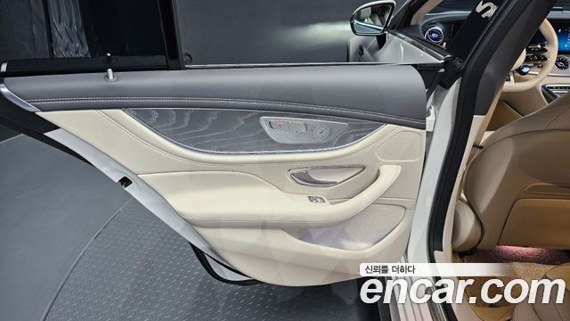 Mercedes-Benz AMG GT 2026 — photo 15