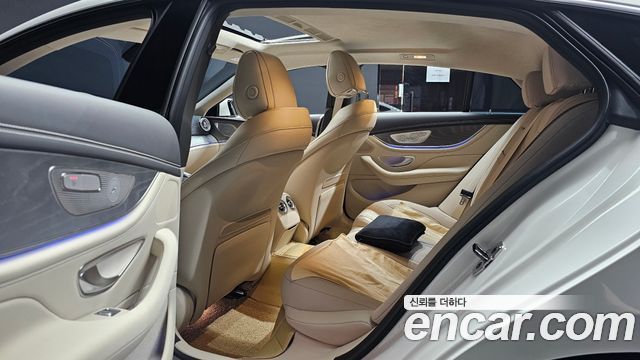 Mercedes-Benz AMG GT 2026 — photo 16