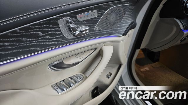 Mercedes-Benz AMG GT 2026 — photo 27